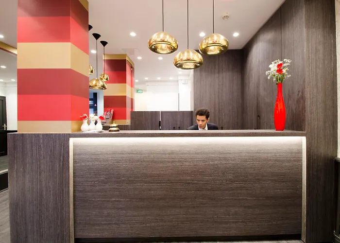 Hotel Migny Opéra Montmartre Paris